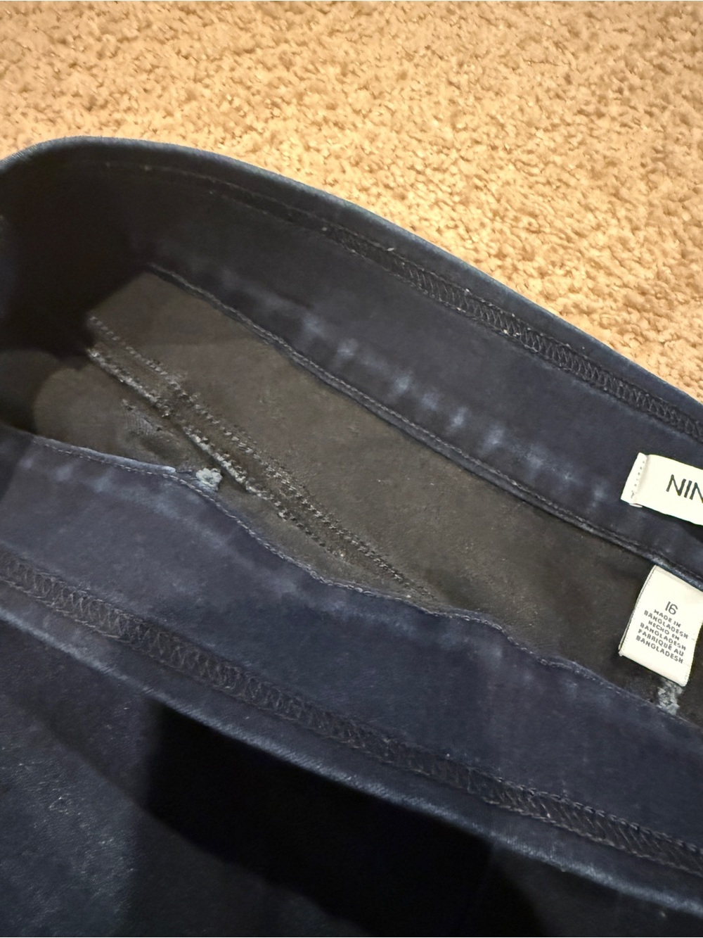 Women’s Dark Blue Jean shorts - Picture 4 of 6